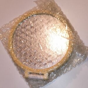Dual Sided Round Cosmetic Mirror